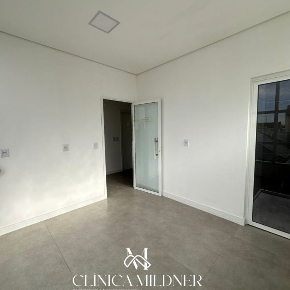 WhatsApp Image 2025-11-17 at 10.08.17 (2)