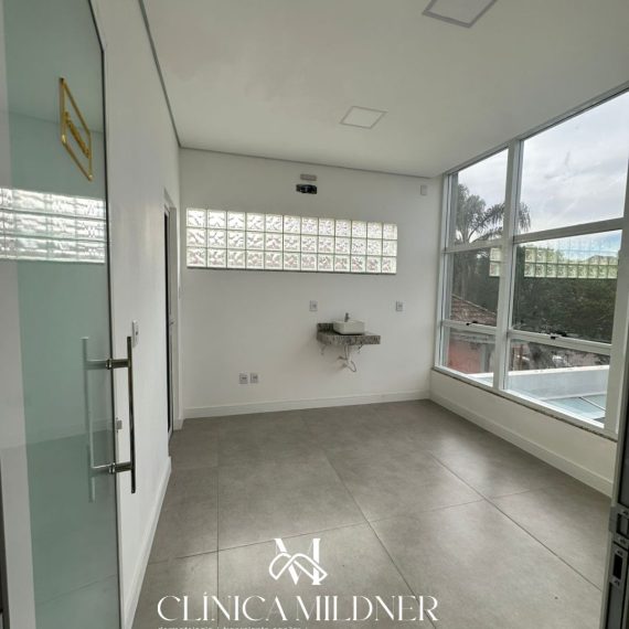 WhatsApp Image 2025-11-18 at 18.36.47 (1)